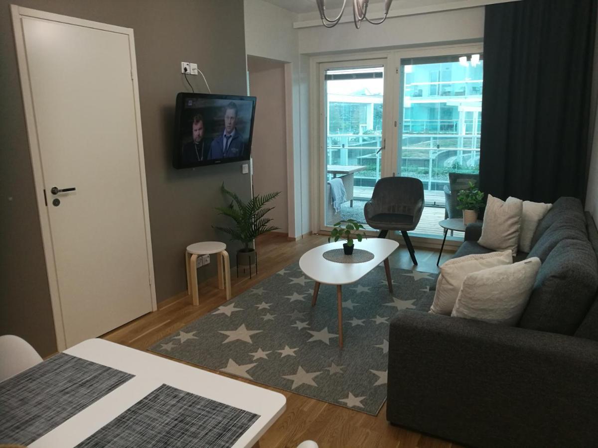 Starhomes Double Lux 8 Oulu Bagian luar foto