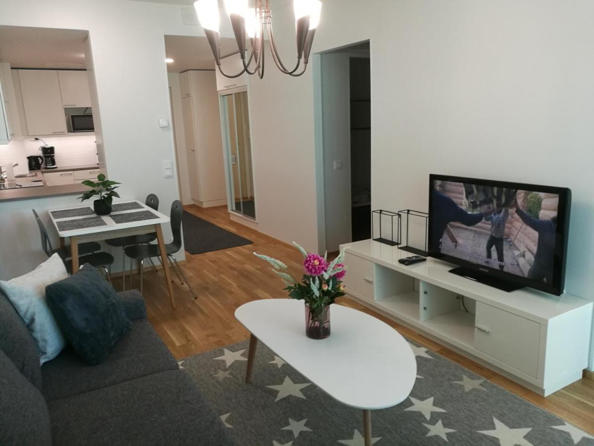 Starhomes Double Lux 8 Oulu Bagian luar foto
