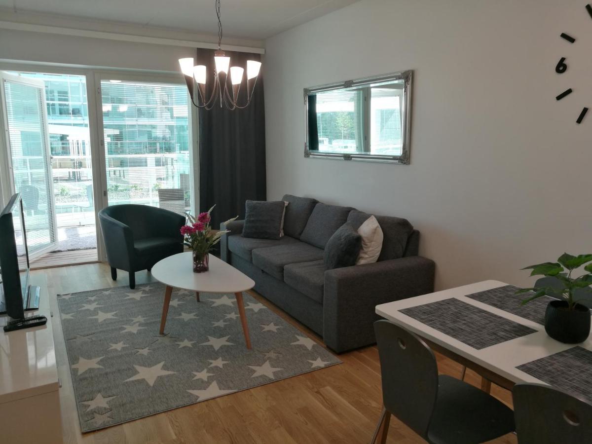 Starhomes Double Lux 8 Oulu Bagian luar foto