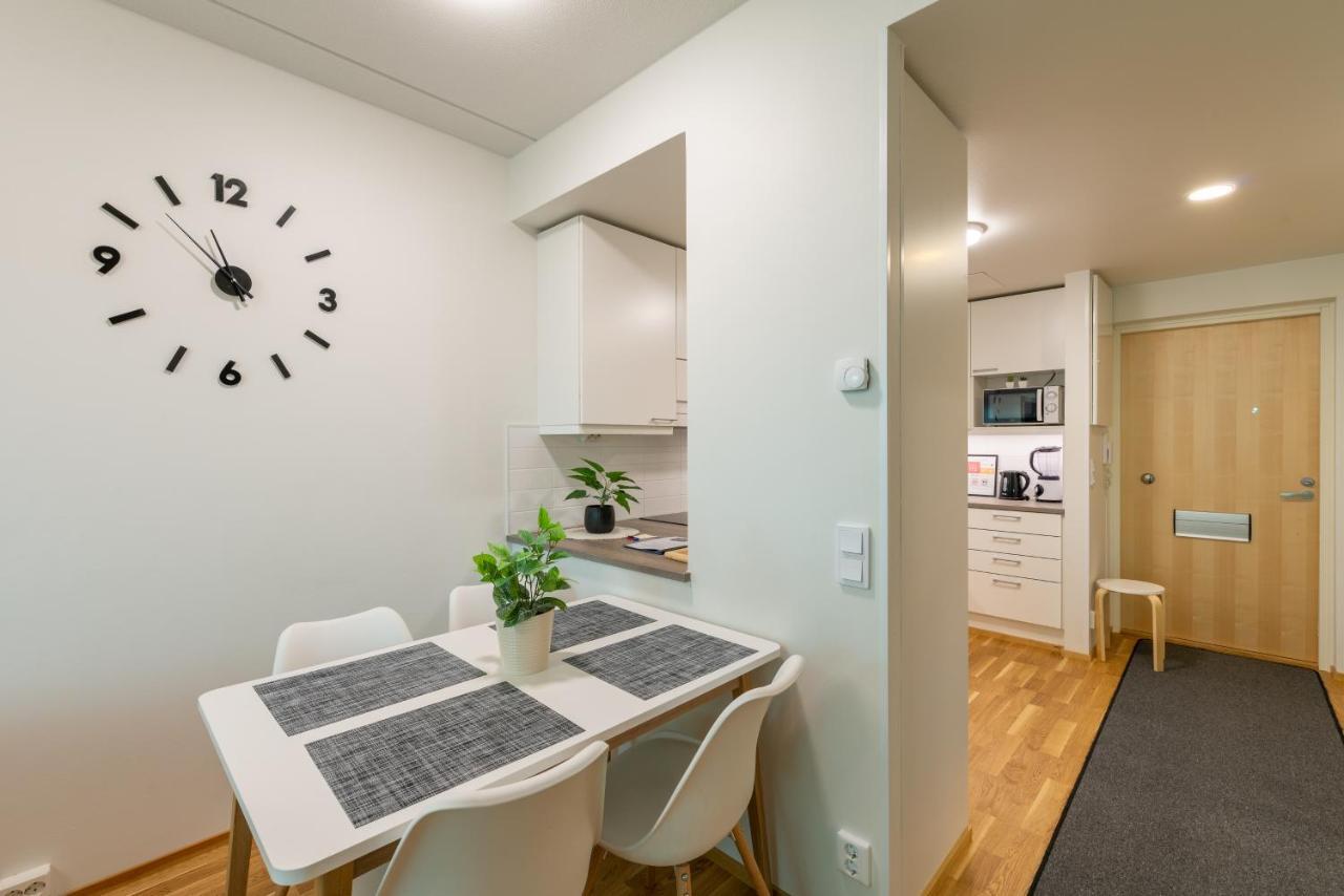 Starhomes Double Lux 8 Oulu Bagian luar foto