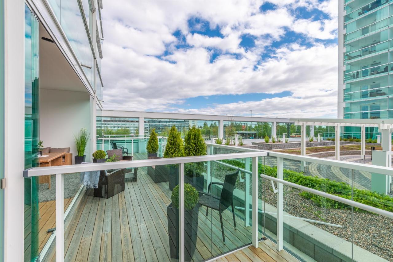 Starhomes Double Lux 8 Oulu Bagian luar foto